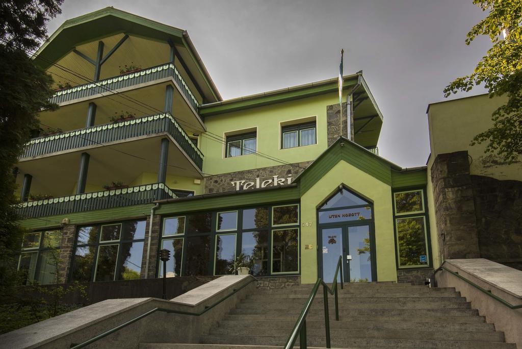 Hostel Teleki Sovata Ngoại thất bức ảnh