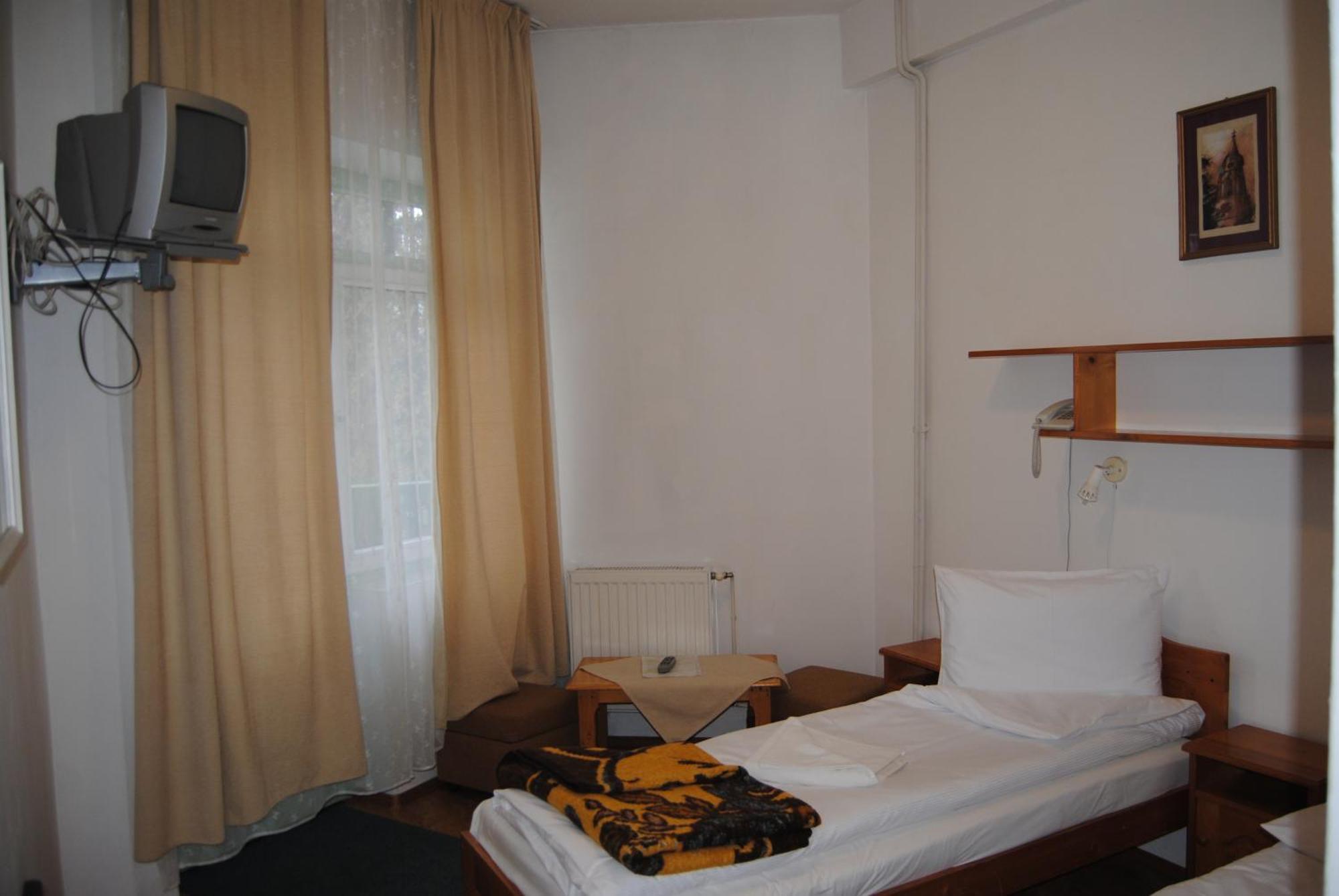 Hostel Teleki Sovata Ngoại thất bức ảnh